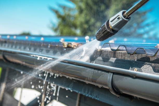 Best Roof Pressure Washing  in Emmon, AK